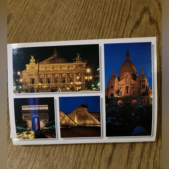Souvenir Postcard Book-Paris Ville Lumiere 18 UNUSED Cards. Collectible & NEW. - Picture 2 of 14